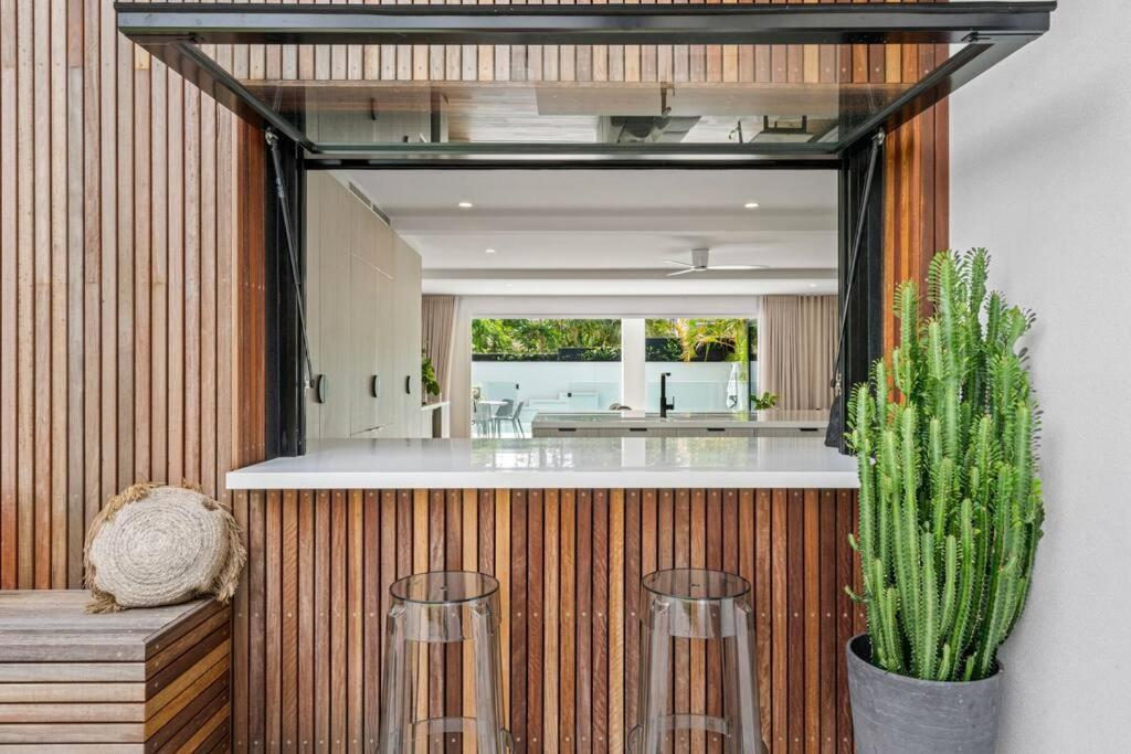 Style On Sound Luxury Home Noosa Noosaville Exterior photo